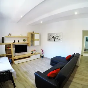 Ainara Apartamento